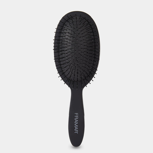 Black to the Future Detangle Brush